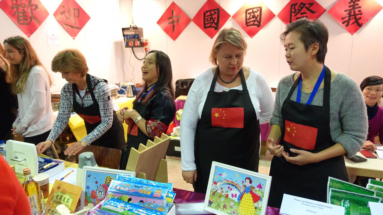 Bazar International_Stand de la Chine _28 et 29 novembre 2015