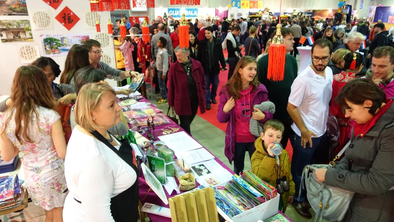 Bazar International_Stand de la Chine _28 et 29 novem5re 2015